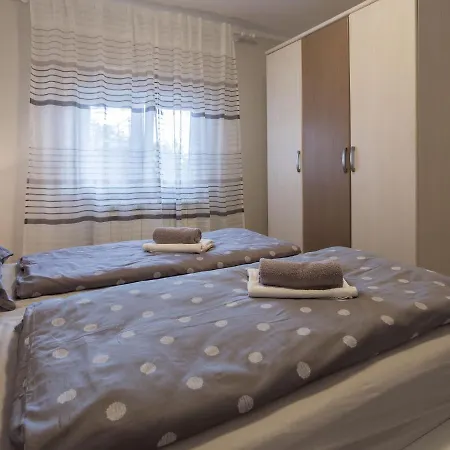 Holiday home House With Private Pool And Balcony