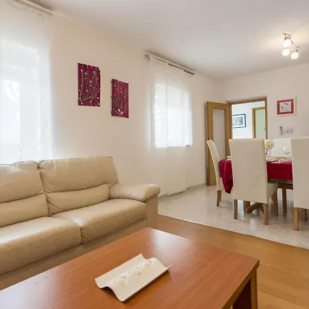 Σπίτι διακοπών House With Private Pool And Balcony Hreljići